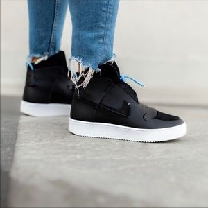 NEW Nike Vandalised LX Sneakers, BQ3610-001, 10.5